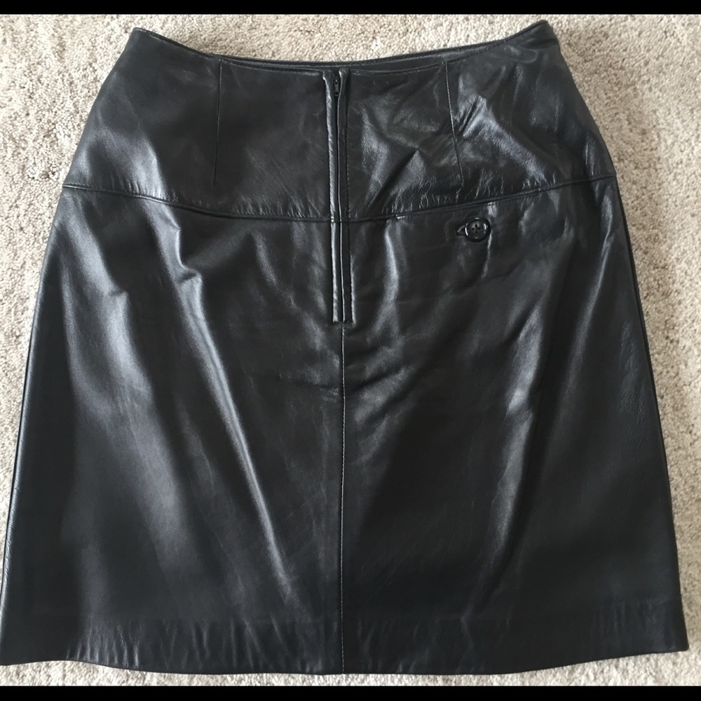 Valerie Stevens New Zealand Lambskin Leather Skirt
